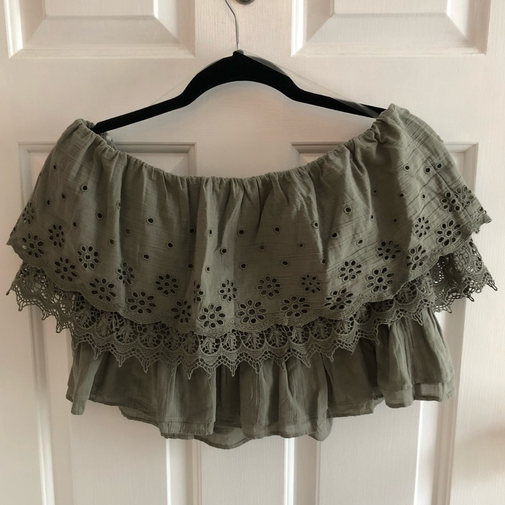 American Eagle Crop Top